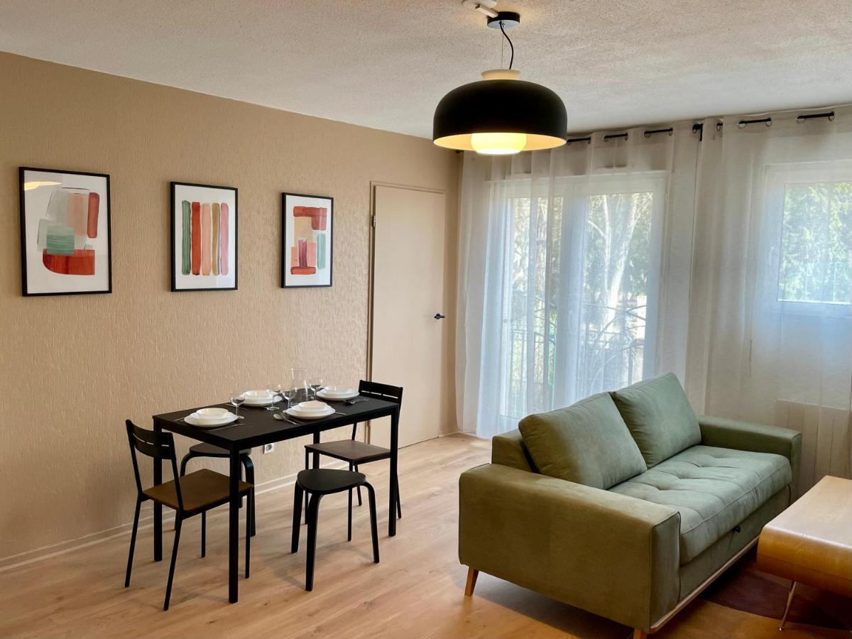Апартаменты Grand Studio Joli Coeur - Calme Cosy Lumineux + Parking Нанси Экстерьер фото